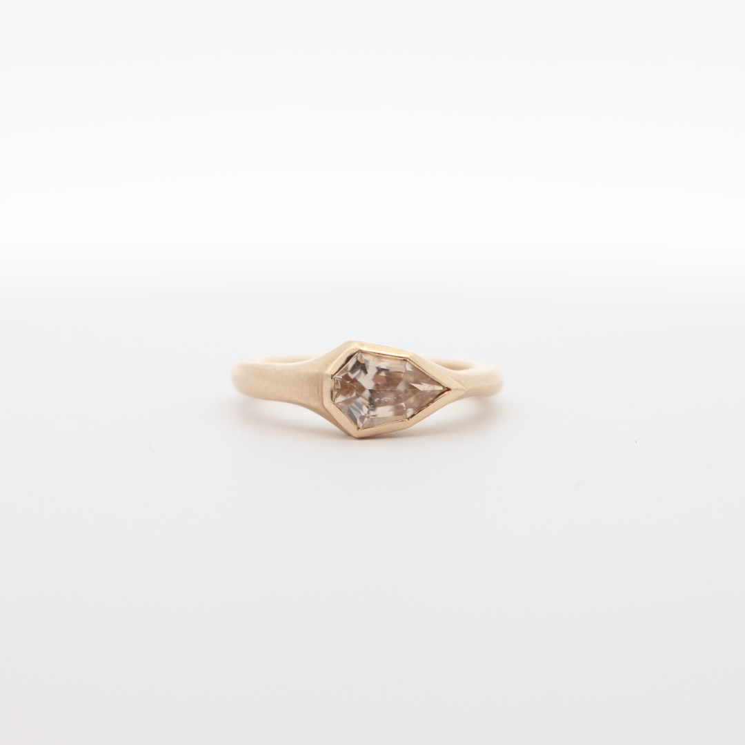 Luna Signet with 1.34ct Australian Zircon