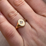 Star-Set Diamond Signet