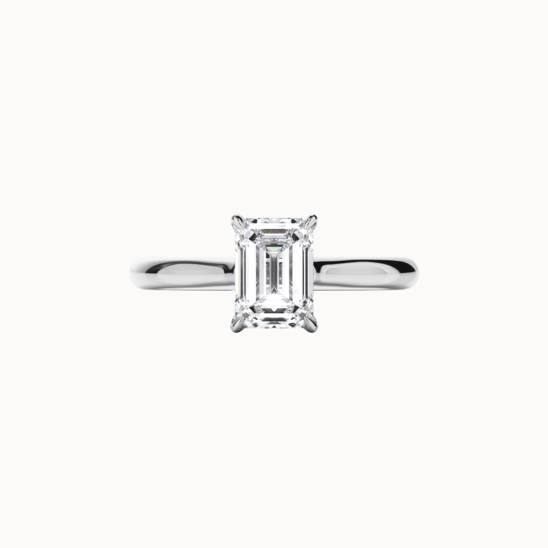 Selene Ring - Emerald Diamond