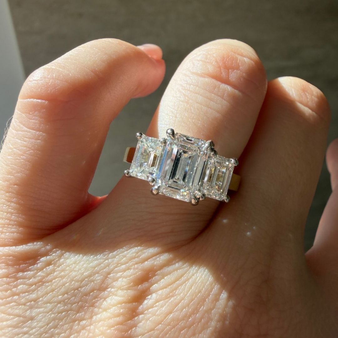 Kallos Ring