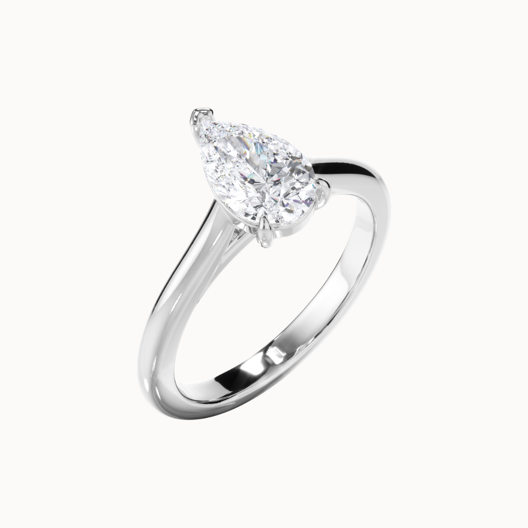 Selene Ring - Pear Diamond