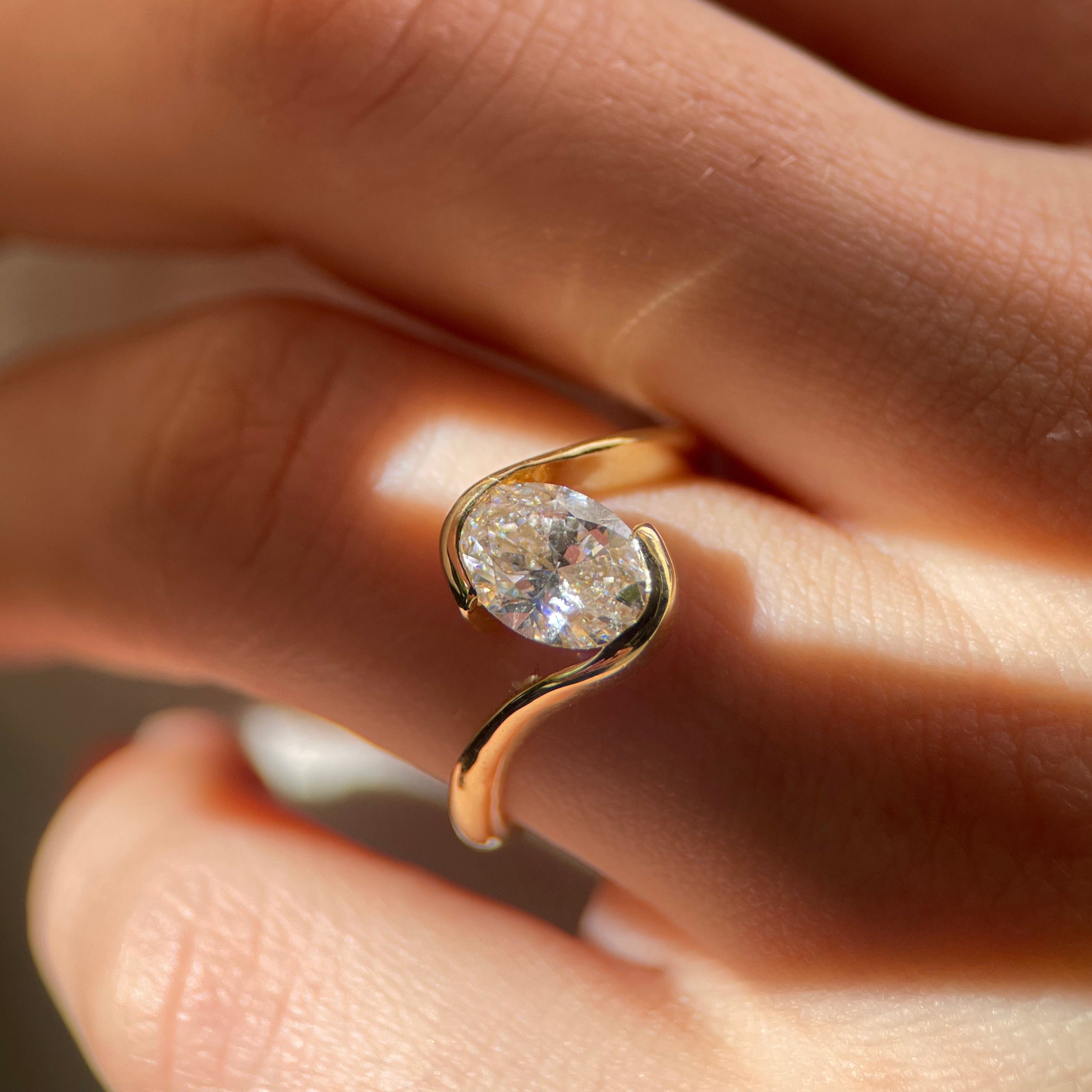 Isla Ring -  1.5ct lab-grown diamond D VVS2