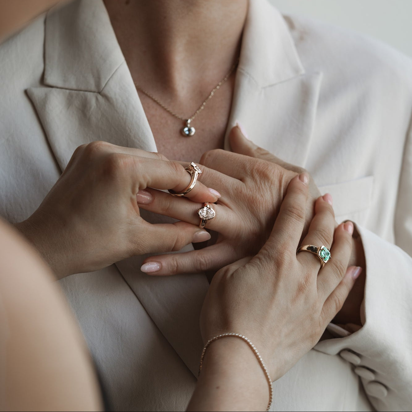 Solis Ring